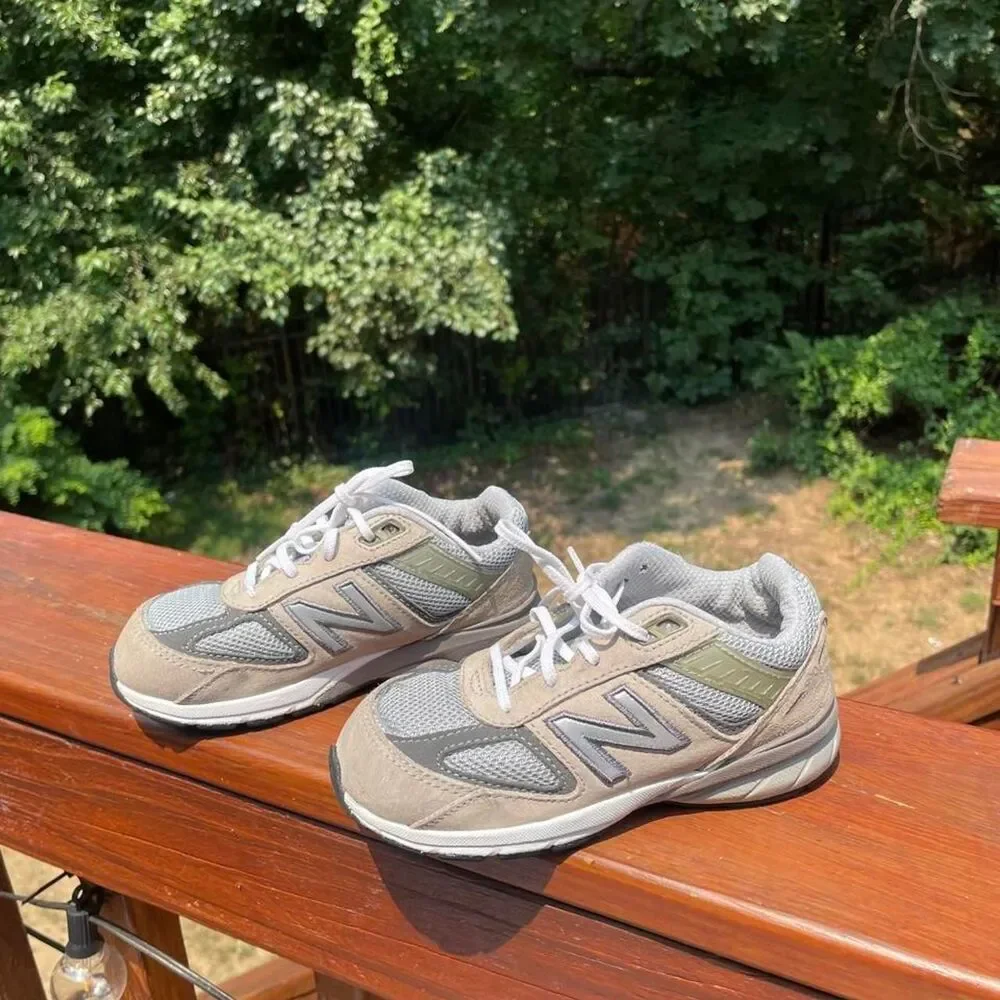 New balance 990 Toddler 10 Grey and White Trainers